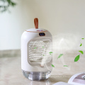 Оптовая Amazon Hot Shareble Spellable Mini USB -спрей -вентилятор Portable Cool Mist Air вентилятор с цифровым дисплеем с теплым светом